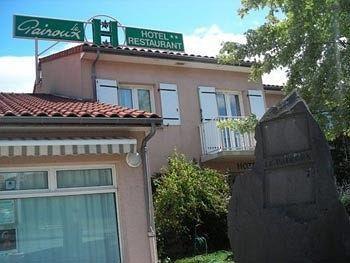 Hotel Le Pairoux Volvic Bagian luar foto